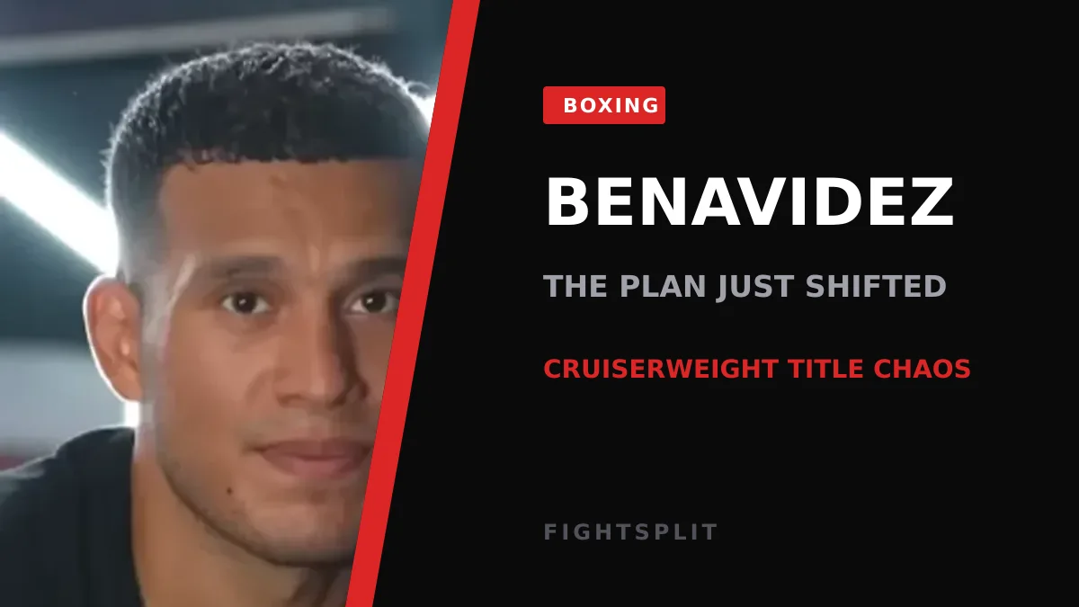 David Benavidez in the ring during a cruiserweight title fight